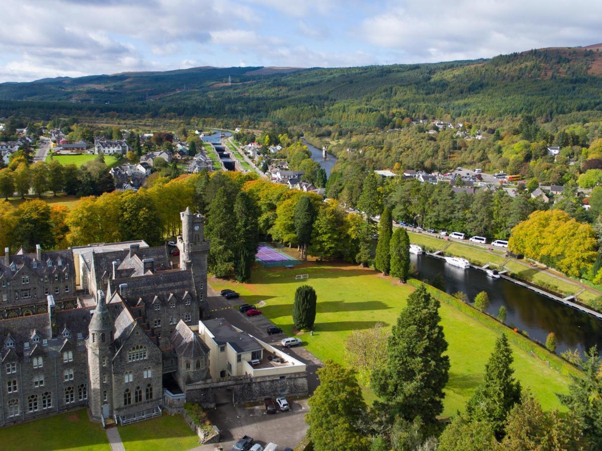 Old School Apartments With A View Fort Augustus Eksteriør billede
